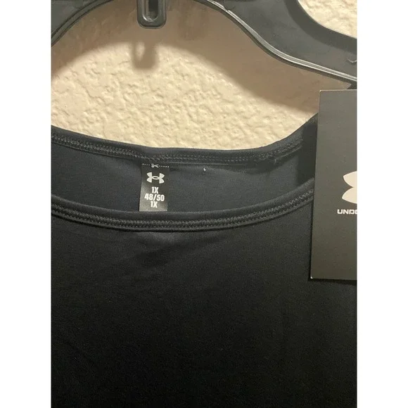 Under Armour Womens 1X Black Long Sleeve Ruched Side Active Top NWT - Picture 2 of 4